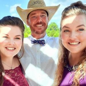 Meet your Posher, Cody